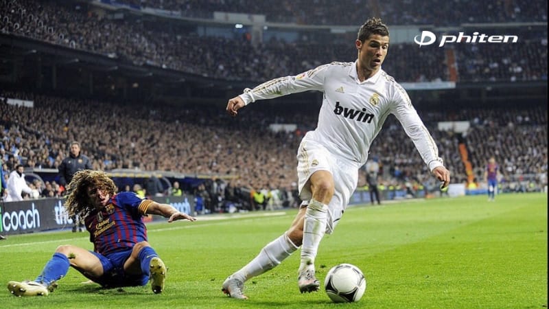 kỹ thuật rê bóng của cầu thủ