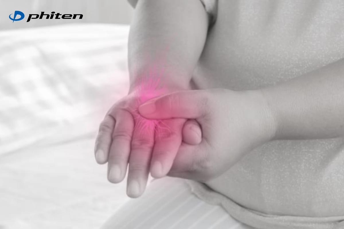 ngủ dậy bị tê chân tay