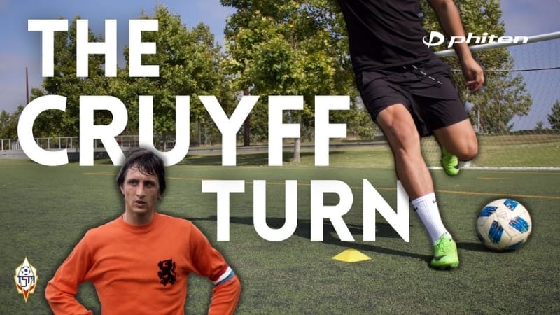 cruffy turn bóng đá