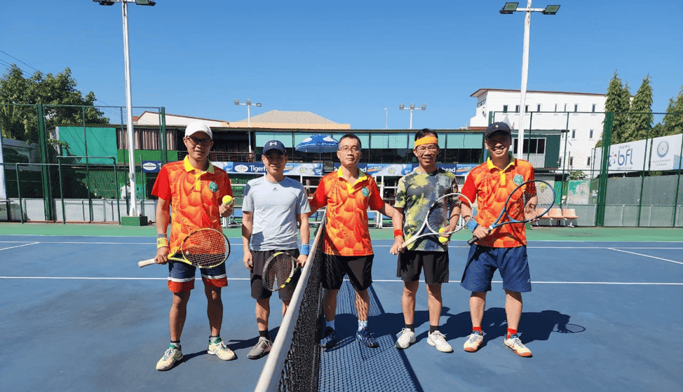 Giải Tennis Tổng kết năm 2023 của CLB Quần vợt người Việt Nam tại Lào - Gắn  kết cộng đồng & Thỏa sức đam mê • Tạp chí Lào - Việt